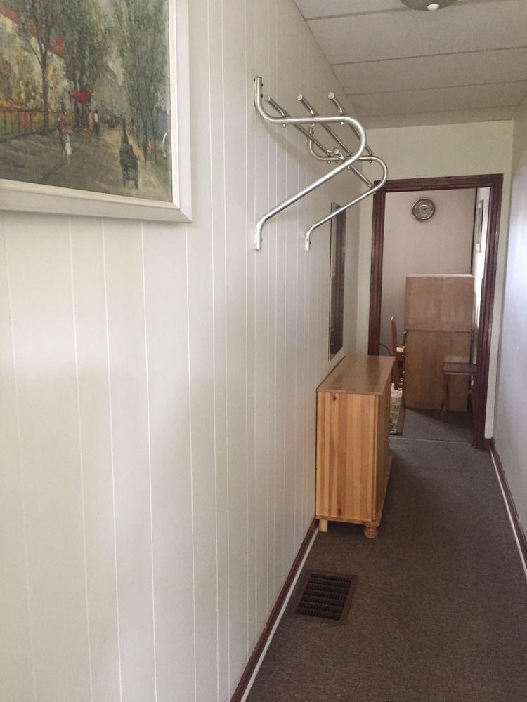 Twin Peaks Motel Napanee Extérieur photo